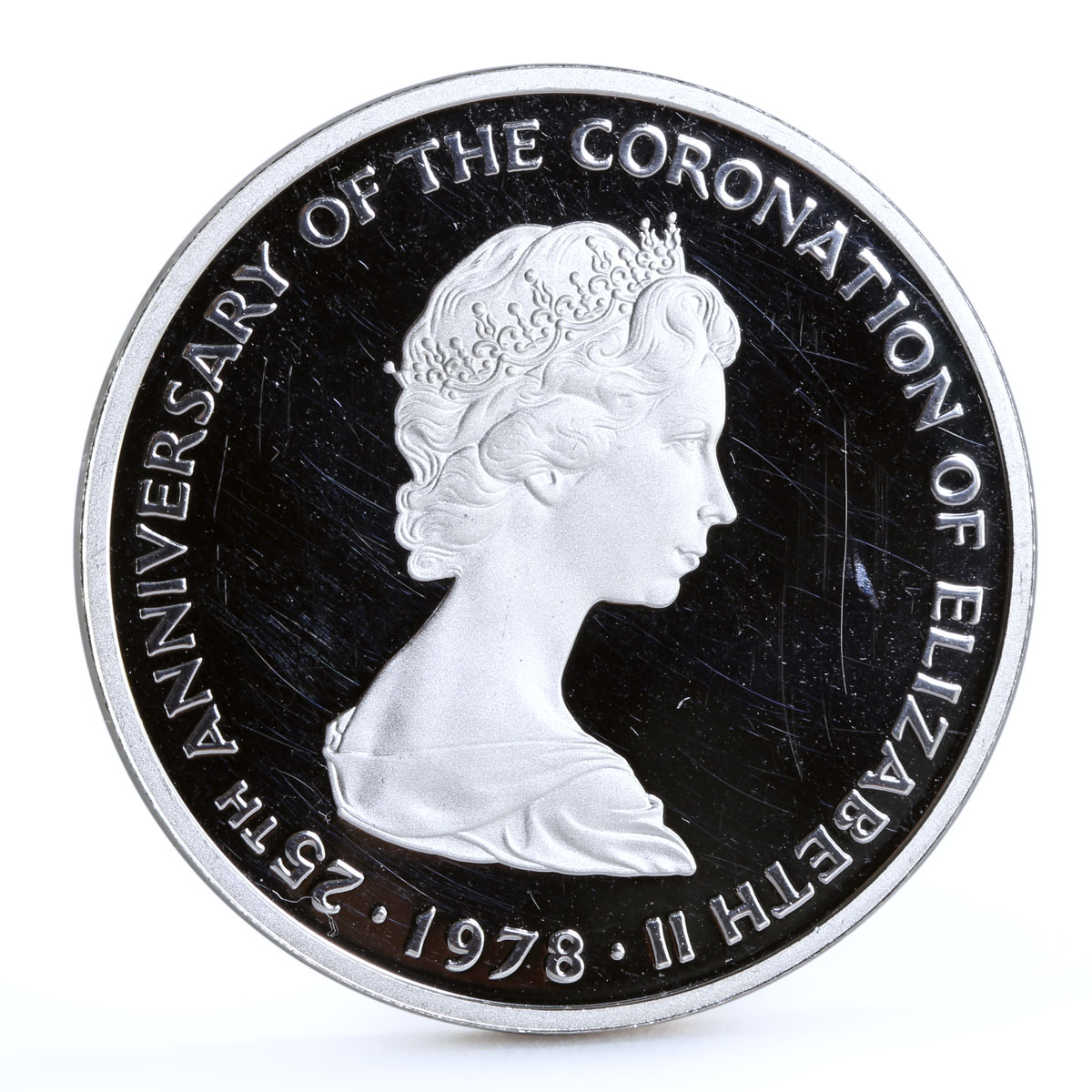 Turks and Caicos 25 crowns Queen's Beast White Greyhound Dog silver coin 1978