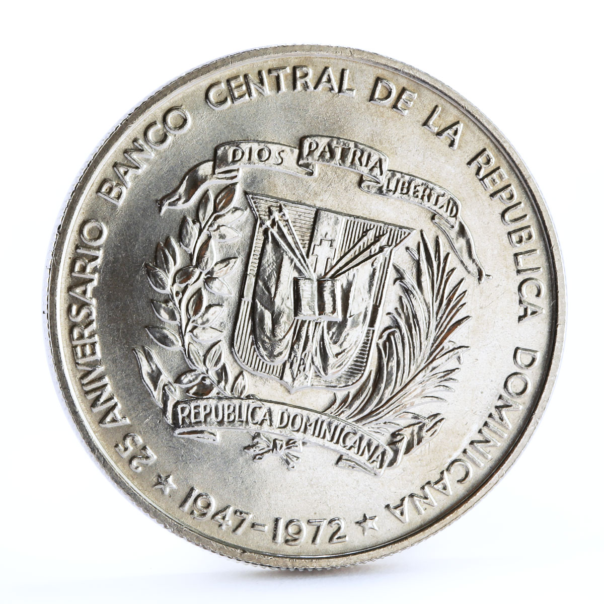 Dominican Republic 1 peso 25th Anniversary of Central Bank silver coin 1972