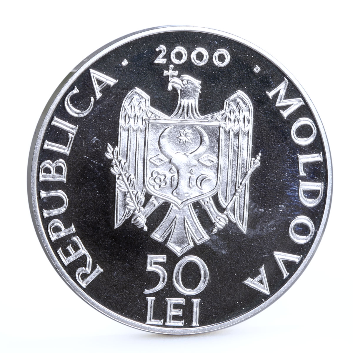 Moldova 50 lei Monastery Hirova Landscape Cathedral Church silver coin 2000