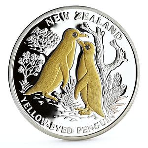 Liberia 10 dollars New Zealand Yellow Eyed Penguin Fauna gilded silver coin 2004