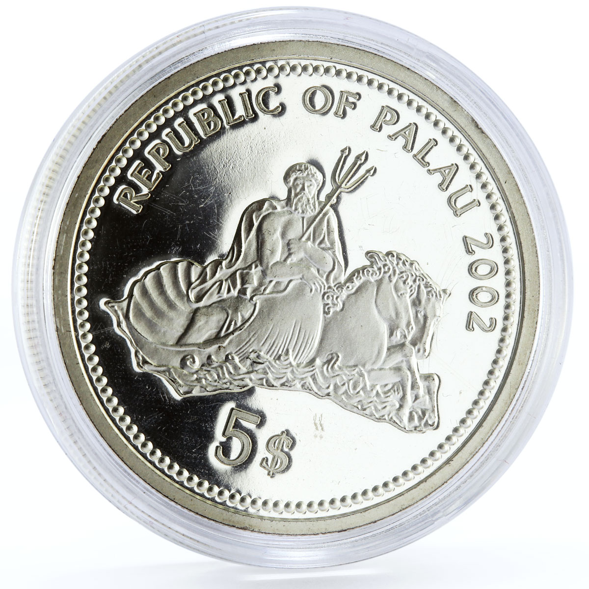 Palau 5 dollars Marine Life Protection series Two Hologram Fish silver coin 2002