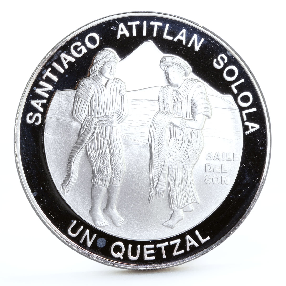 Guatemala 1 quetzal Traditional Dance of the Sun Women proof silver coin 1997