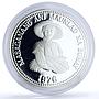 Philippines 25 piso FAO Food Day Woman Holding Grain proof silver coin 1976